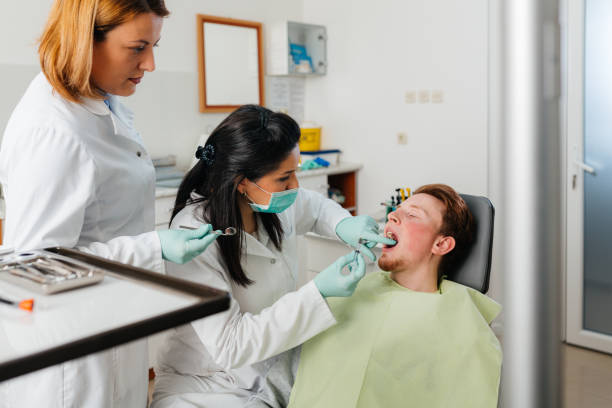 Best Dentist for Tooth Abscess  in Fosston, MN